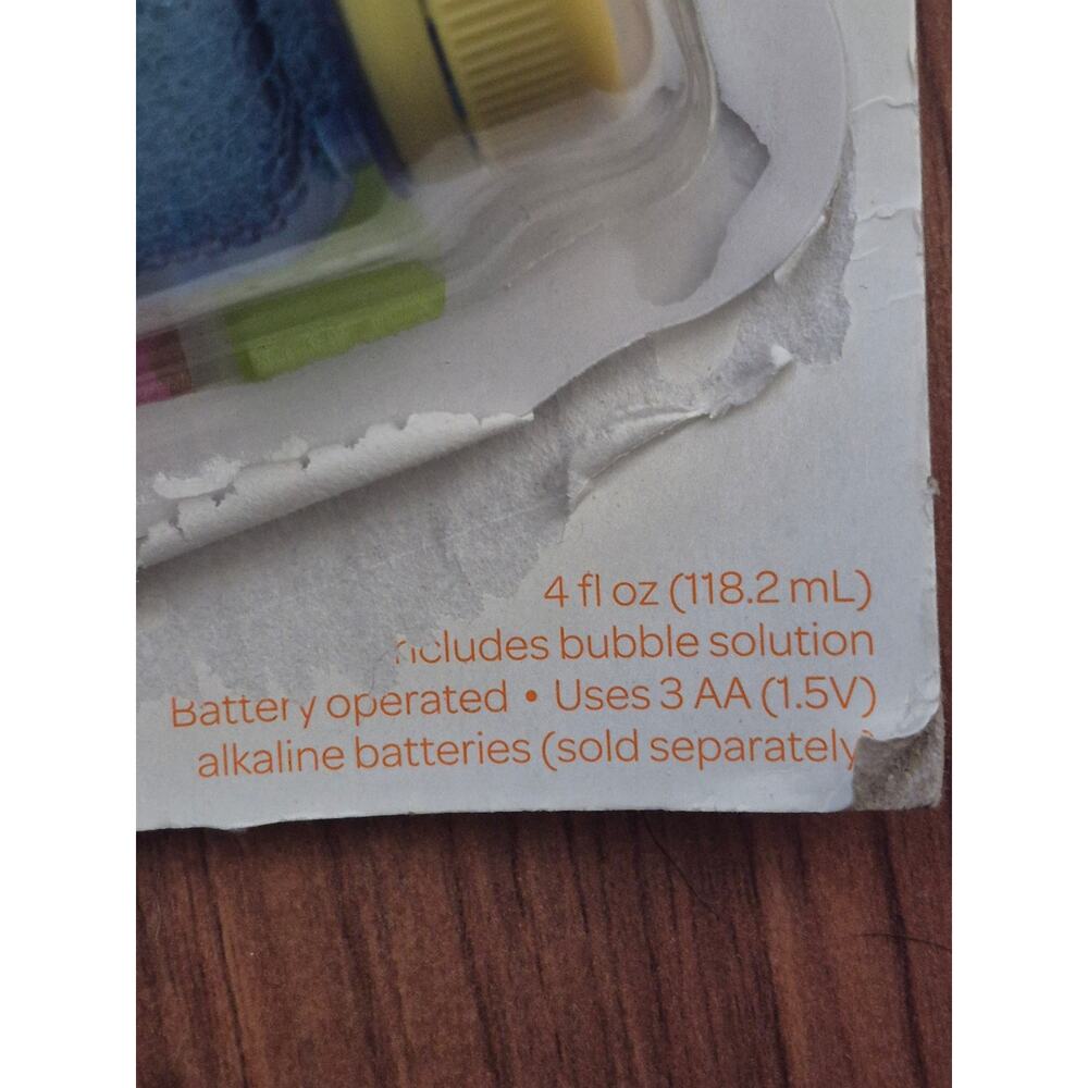 Target Mini Extreme Bubble Blaster with 4 fl oz Play Sprinkler w/ Bubble Mix s1 - Picture 5 of 6